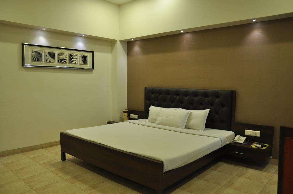 Hotel Jabali Palace Jabalpur Exteriér fotografie