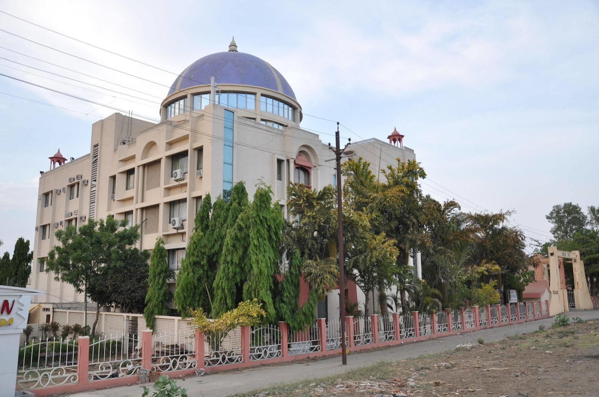 Hotel Jabali Palace Jabalpur Exteriér fotografie